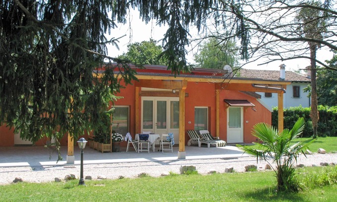 Strassoldo Apartment | Winery Villa Vitas Dépendance (App.1) by Interhome