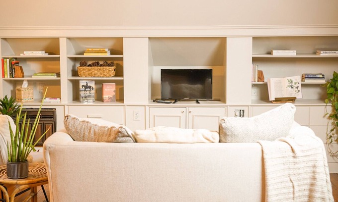 Nottingham Other | Winery & Vineyard Loft with 1000+ acres of hiking. Farm with Goats & Horses