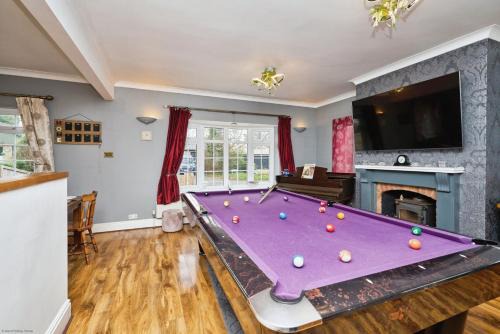 Apse Heath House | Winford Retreat