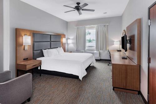 Aldine Hotel | Wingate by Wyndham Houston Bush Intercontinental Airport