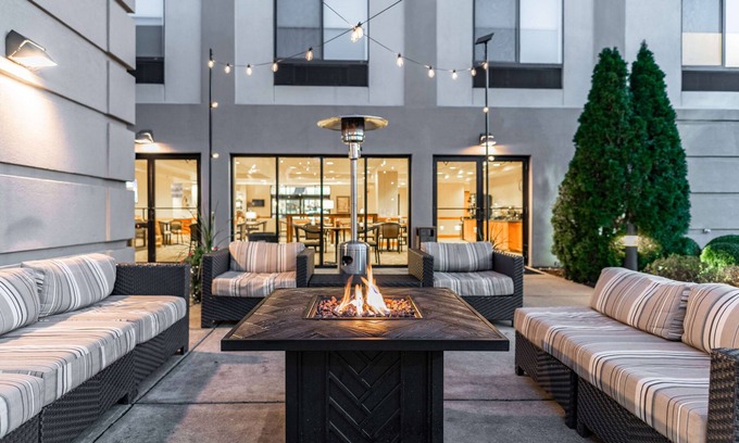 Vienna Hotel | Wingate by Wyndham Vienna/Parkersburg/Marietta