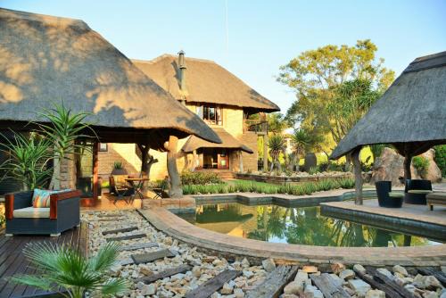 Silver Lakes Bed & Breakfast | Wings and Water Guesthouse on 57 Nicklaus Street