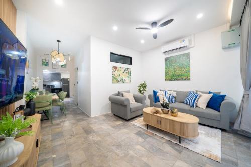 Nong Chaeng House | Wink 3 Patong Beach Phuket sleep 8