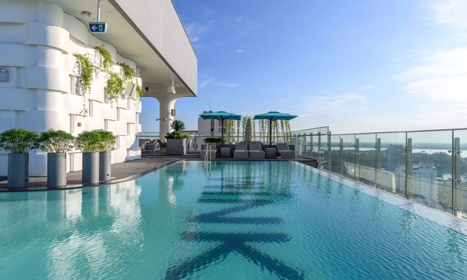 Ninh Kieu Hotel | Wink Hotel Can Tho - Full 24hrs stay