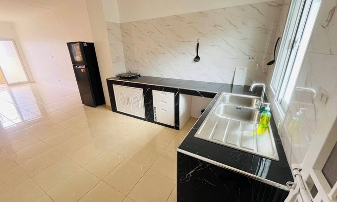 Ratsada Cottage | Winlee House is spacious, two-story with two bedrooms huge living room