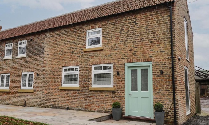 Goodmanham House | Winnie's Stable