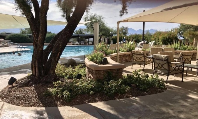 Saddlebrooke House | Winter in sunny Tucson, Adult resort community with golf, pools, tennis +