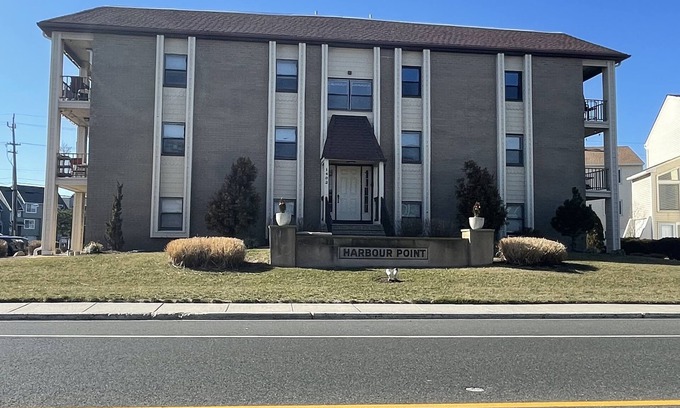 Sea Bright Apartment | Winter rental. Across the street from the beach