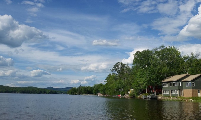 Peru House | Winter, Spring, Summer, or Fall this Worthley Pond Cottage has it all.