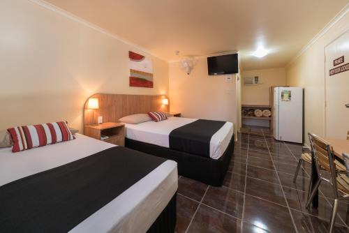 Norman Gardens Hotel | Winter Sun Motel