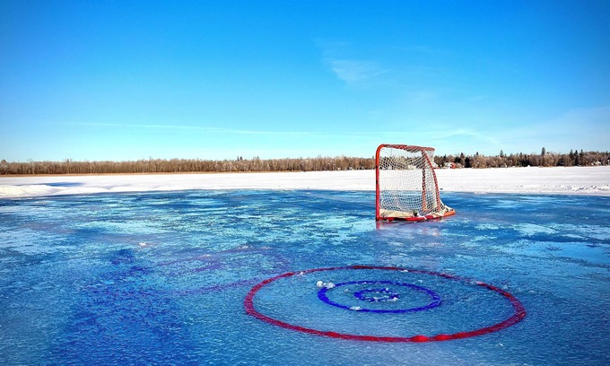 Beaconia Cabin | Winter Wonderland on Gull Lake - 10 km to Lake Winnipeg Access