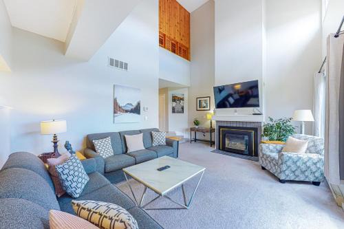 The Blue Mountains Apartment | Wintergreen 122