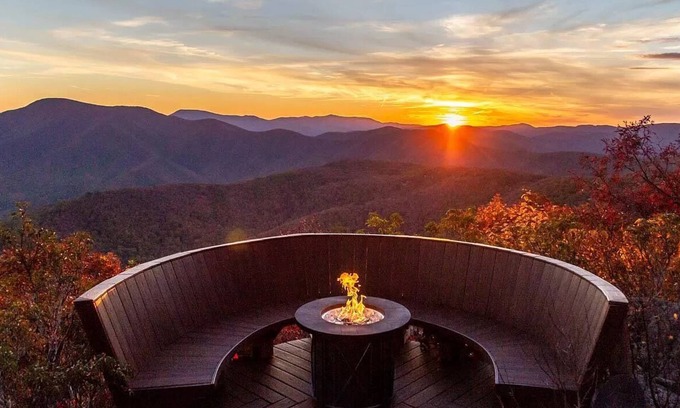 Wintergreen Ski Chalet | Wintergreen Luxury, Best Views in VA
