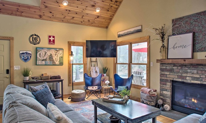 Chestnut Springs Cabin | Wintergreen Resort Cabin: Near the Slopes!