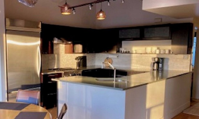 Bolton Valley House | Winterspell Ski/Ride/Hot Tub/Climbing Walln