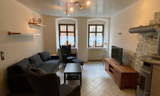 Erden House | Winzerhaus mit Kamin, 5 Doppelzimmern und 5 Bädern