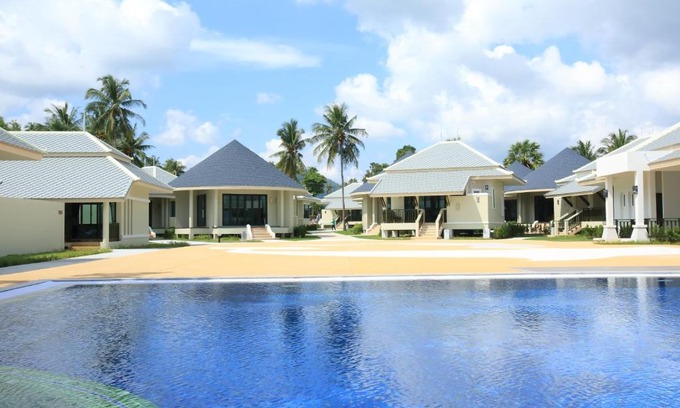 Khanom Resort | Wis Beach Khanom