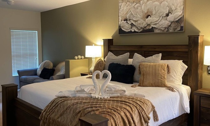 Four Corners House | Wish Upon A Star 5 bed pool home with jacuzzi spa