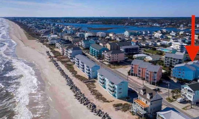 North Carolina Coast Condo | Wishing I was knee deep in the water somewhere!