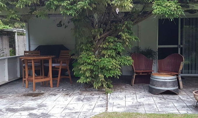 Deepdene Cottage | Wisteria Cottage Augusta