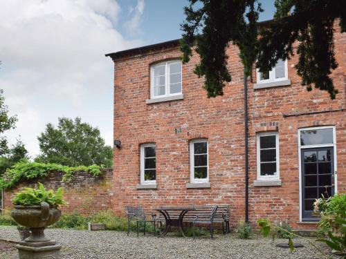 Boraston House | Wisteria Loft-24773