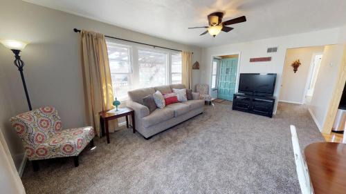 Monticello House | Wisteria Vine Cottage