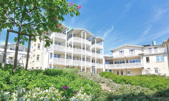 Gohren Apartment | With sea view and balcony, use of swimming pool and sauna - Sea view apartment 21