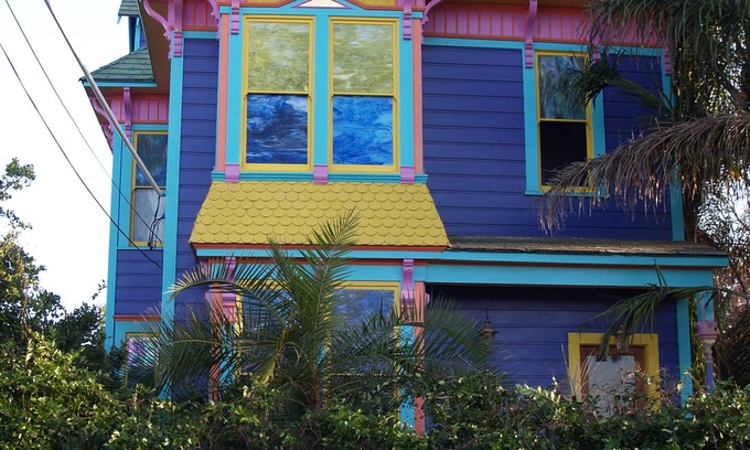 Napa Bed & Breakfast | WITHIN WALKING DISTANCE TO BOTTLEROCK CONCERT Room # 2in Downtown HistoricalHome