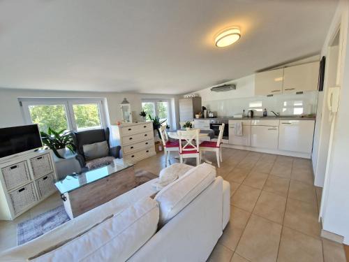 Starnberg Apartment | Wohnen am Waldrand
