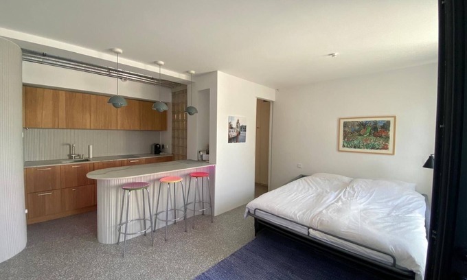 Tutzing Apartment | Wohnstudio Stylish und Voll Ausgestattet