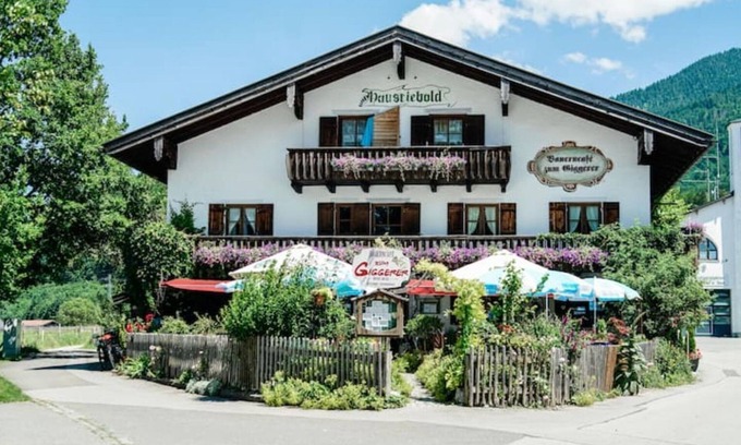 Kochel am See Apartment | Wohnung Jochberg im Landhausstil