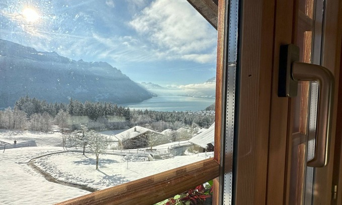Schwanden bei Brienz Apartment | Wohnung Lake View
