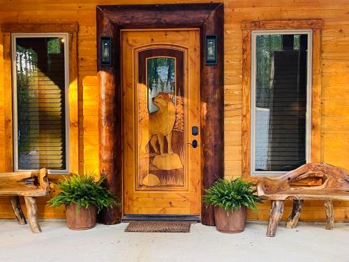 Broken Bow House | Wolf Creek Luxury Cabin