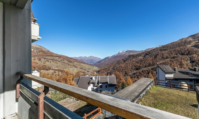 Sestriere Apartment | Wolf & Deer Apartment Ski-In Ski-Out 250m, Sestriere, Italy