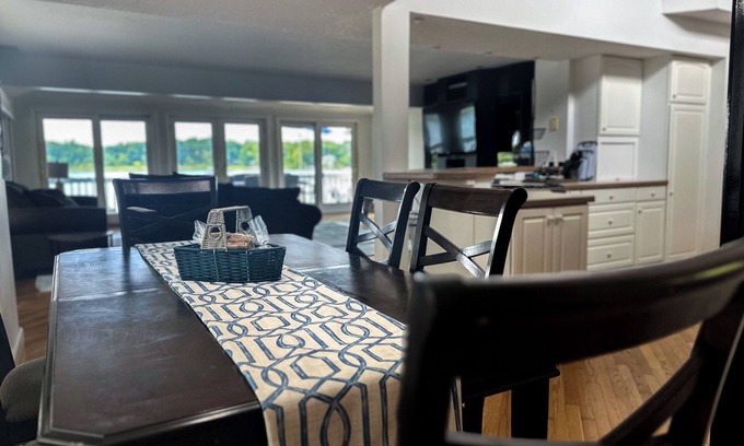 Horton House | Wolf Lake Haven - Lakefront Sleeps 16