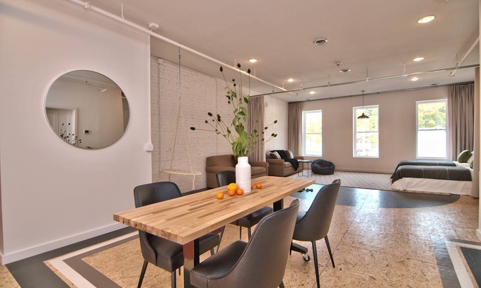 Honesdale Apartment | Wonder Honesdale- Loft B3-3 bed -2 baths– sleeps 8
