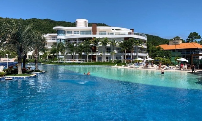 Ponta das Canas Apartment | Wonderful penthouse in the best resort condominium in Florianópolis