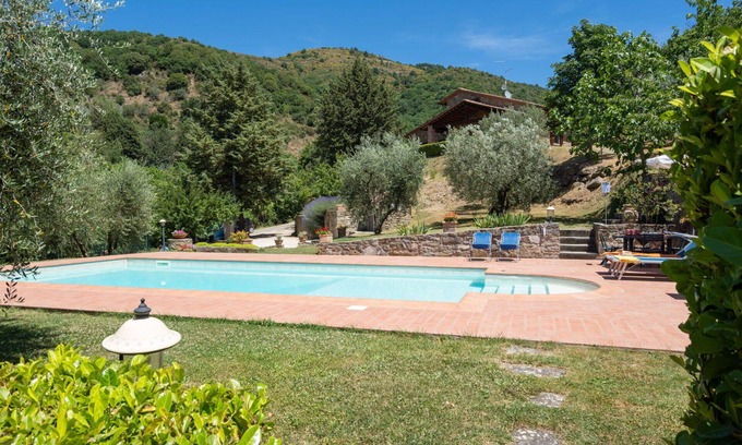 Castiglion Fiorentino House | Wonderful private villa for 6 guests with WIFI, private pool, TV, terrace and pets allowed