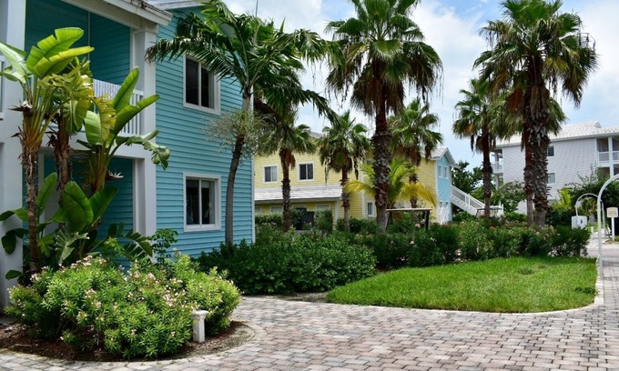 Alice Town Condo | Wonderful 2/2 condo in Bimini Bay Resort