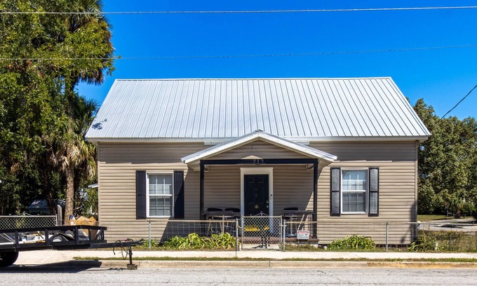 Lake City House | Wonderful 3-bedroom house Downtown in Lake City