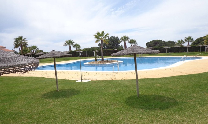 El Rompido House | WONDERFUL AND MODERN HOUSE IN THE FIRST LINE OF THE BEACH, WIFI, KAYAK AND PADDLE SURF.