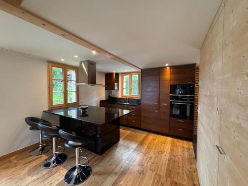 Oberried am Brienzersee Apartment | Wonderful Apartment with Lake View