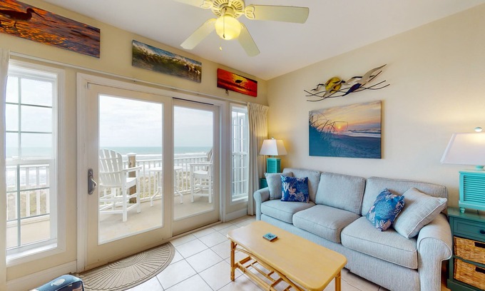 Hatteras Condo | Wonderful ceanfront condo with ocean views, pool, & central AC