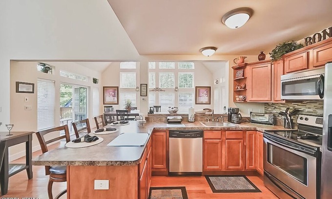 Lackawaxen Ski Chalet | Wonderful cozy 3-bedroom perfect family retreat