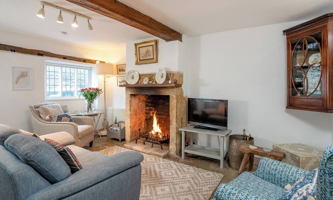 Chipping Campden Cottage | Wonderful Grade II Cotswold Stone Cottage in Perfect Location