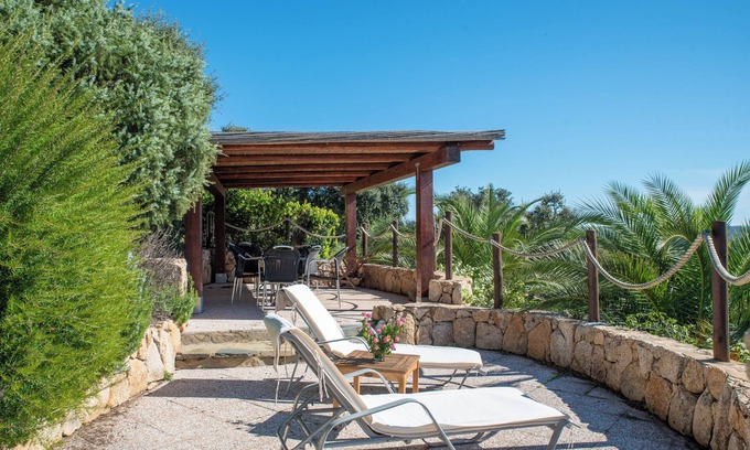 Telti Apartment | Wonderful holiday complex with pool