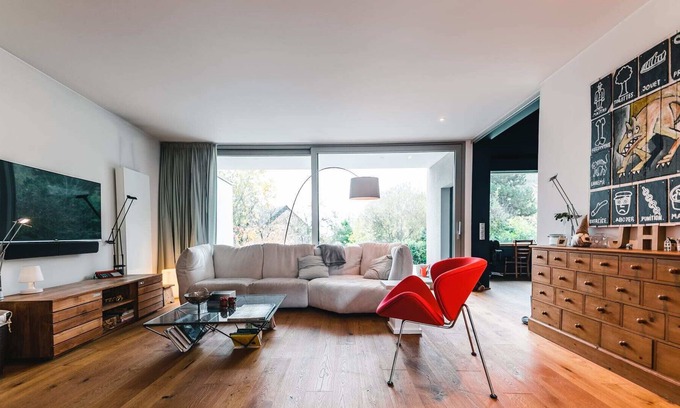 Niederanven House | Wonderful House w Garden in Niederanven ID28