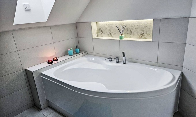 Zlate Hory House | Wonderful private villa for 4 guests with WIFI, TV, patio, pets allowed and parking