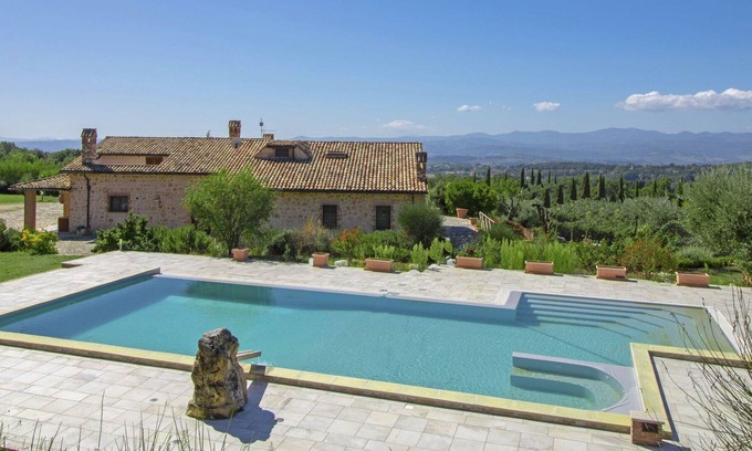 Massa Martana Villa | Wonderful private villa with private pool, hot tub, A/C, WIFI, TV, terrace, panoramic view, parking
