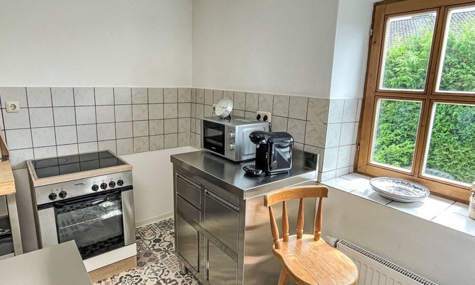 Gottfrieding House | Wonderful private villa for 15 people with WIFI, TV, terrace, pets allowed and parking